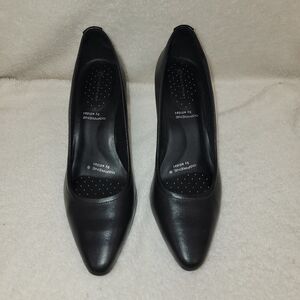 Rockport Adiprene Black Leather Pumps